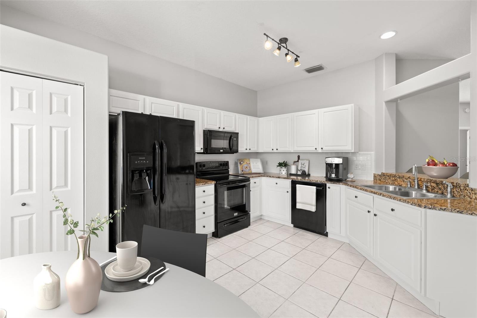 Image 9 of 37 For 1261 Millbrook Circle