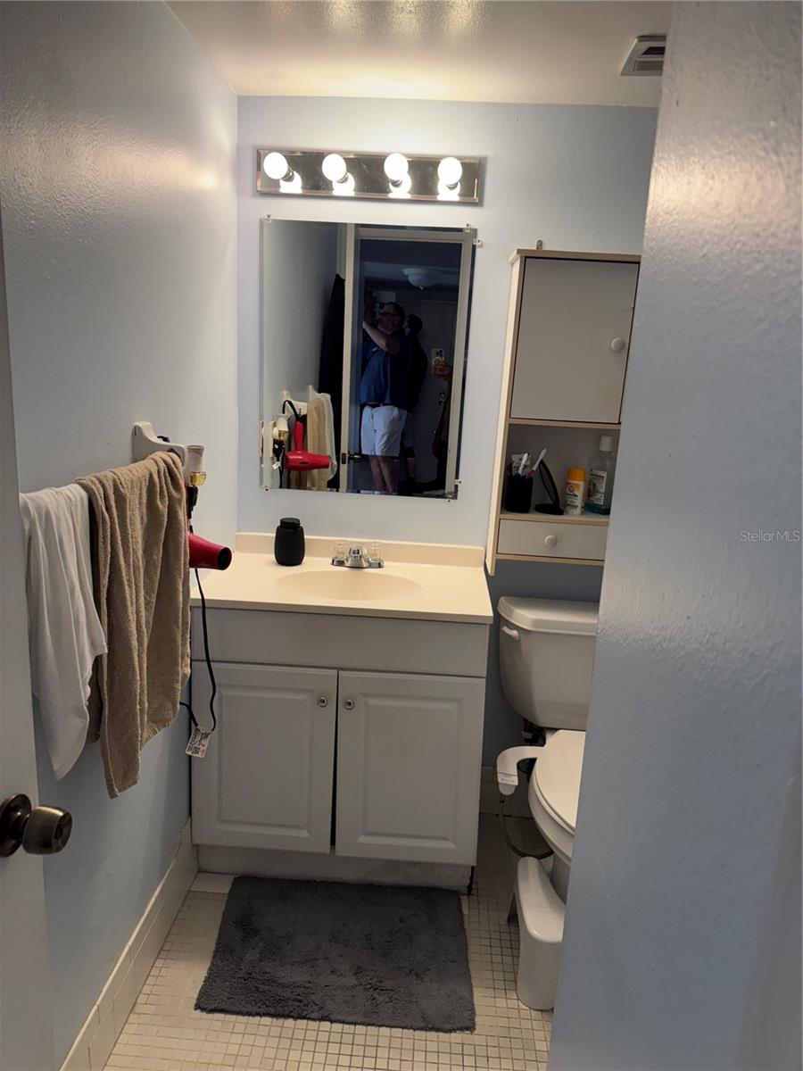 Image 12 of 22 For 8520 9th Way N B