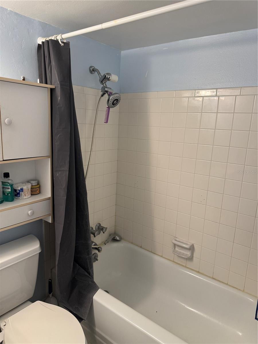 Image 13 of 22 For 8520 9th Way N B