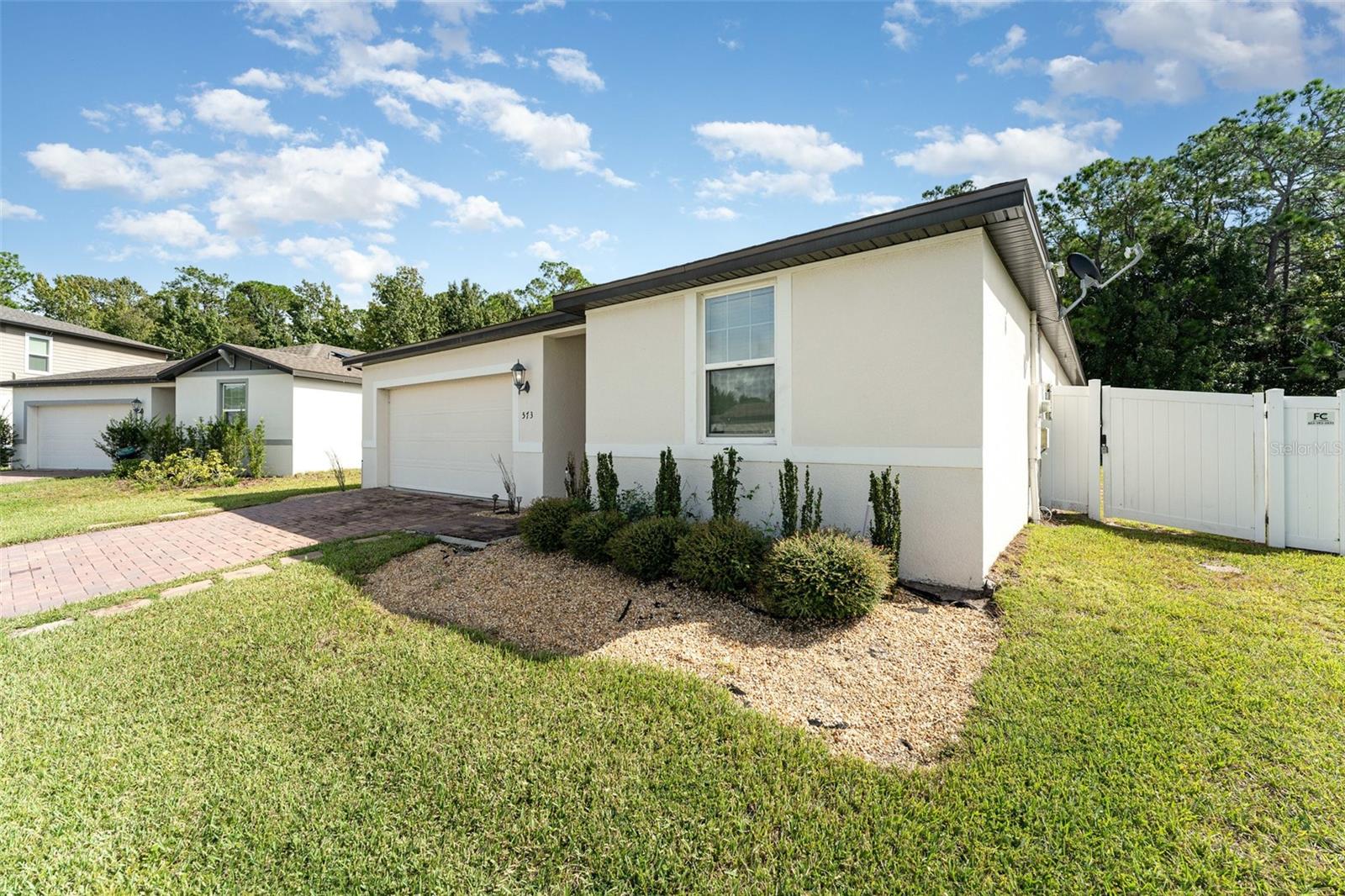 Image 3 of 39 For 573 Vista Villages Boulevard