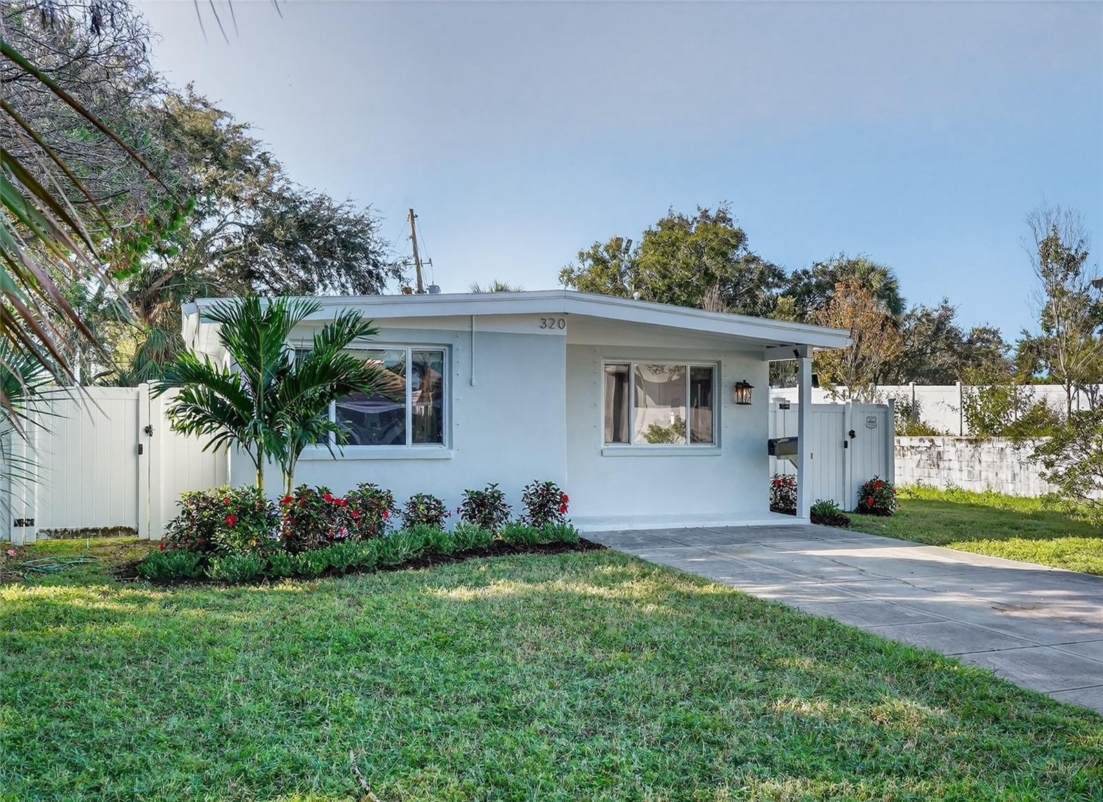 Details for 320 93rd Avenue N, ST PETERSBURG, FL 33702
