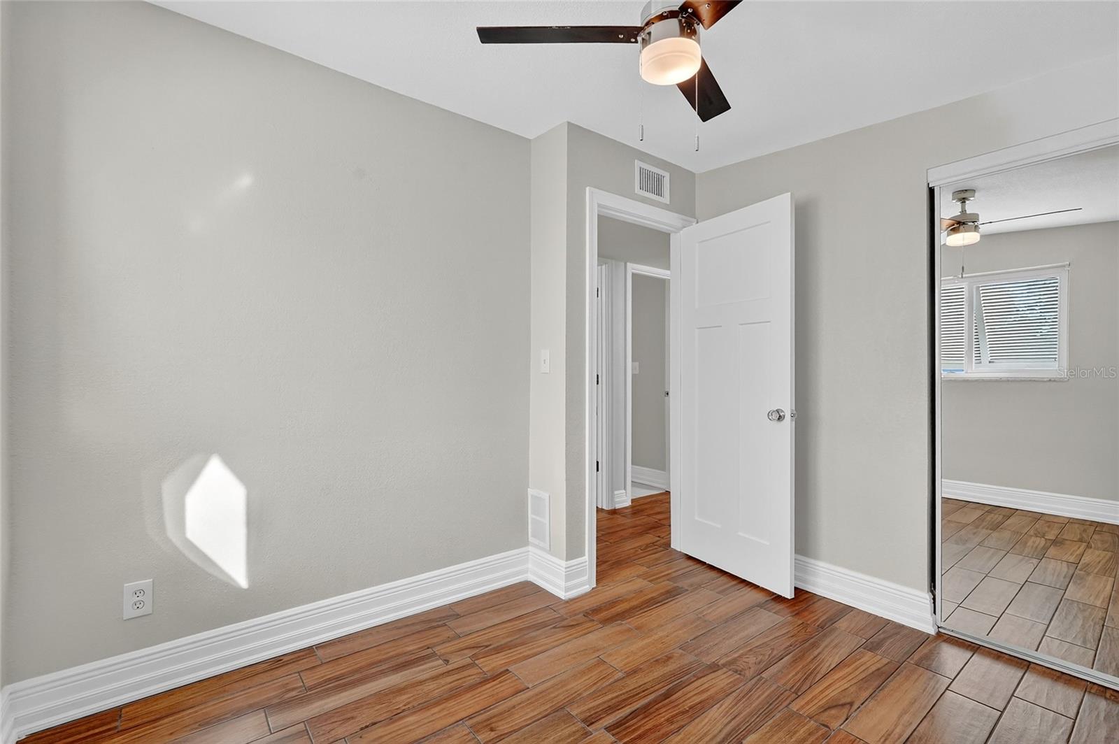 Image 12 of 21 For 320 93rd Avenue N