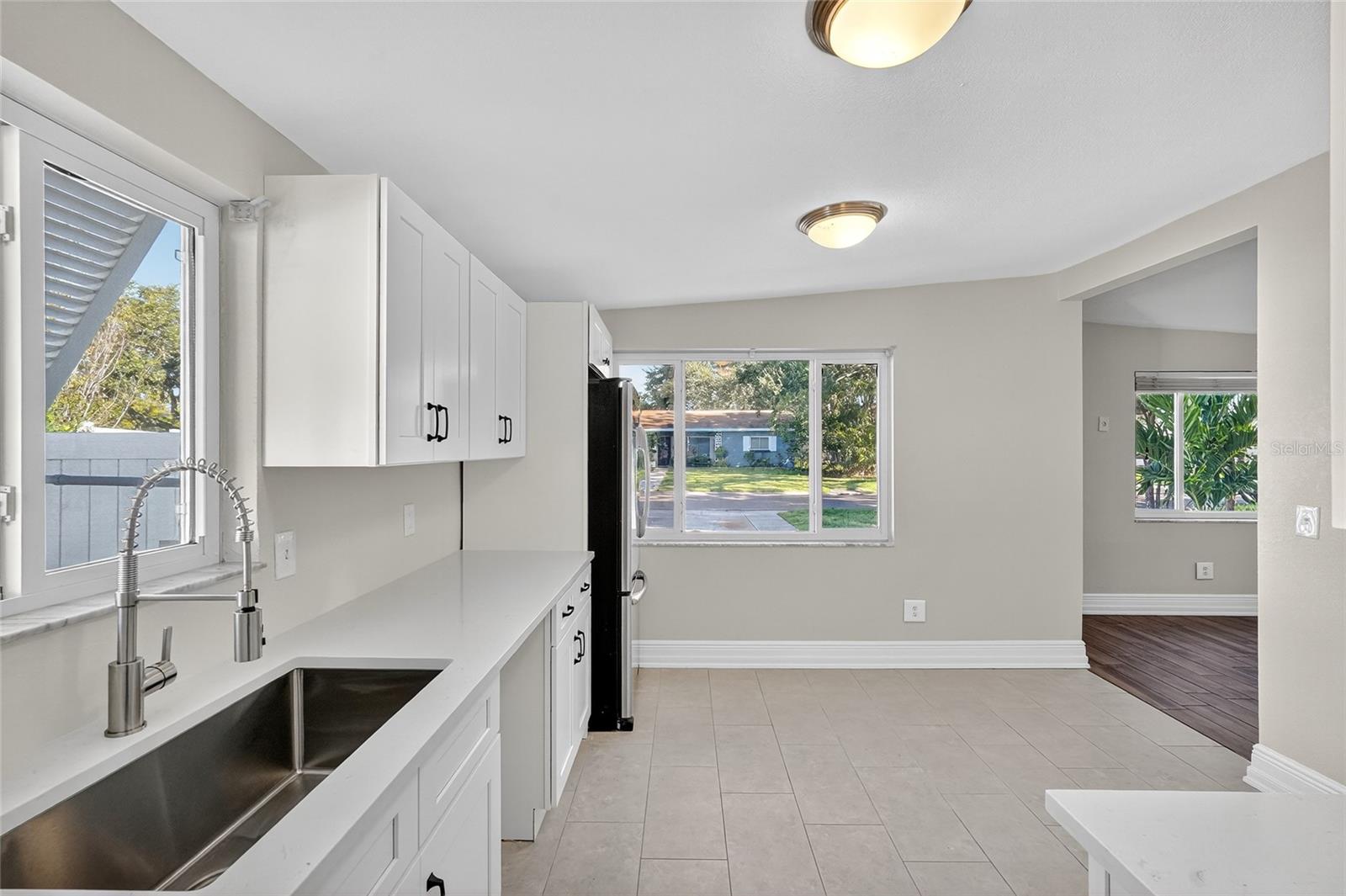 Image 5 of 21 For 320 93rd Avenue N