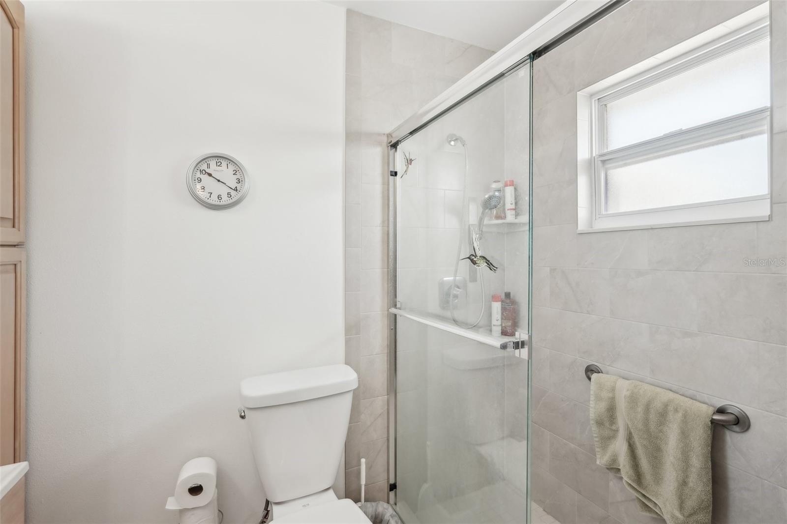 Image 18 of 27 For 708 Rutgers Place