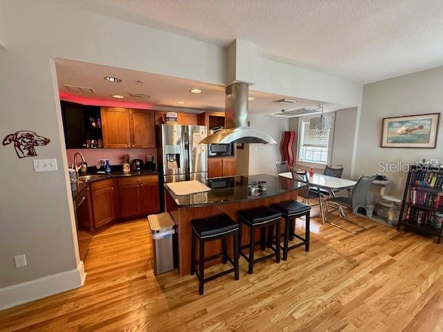 Image 6 of 15 For 210 22nd Avenue Ne 2