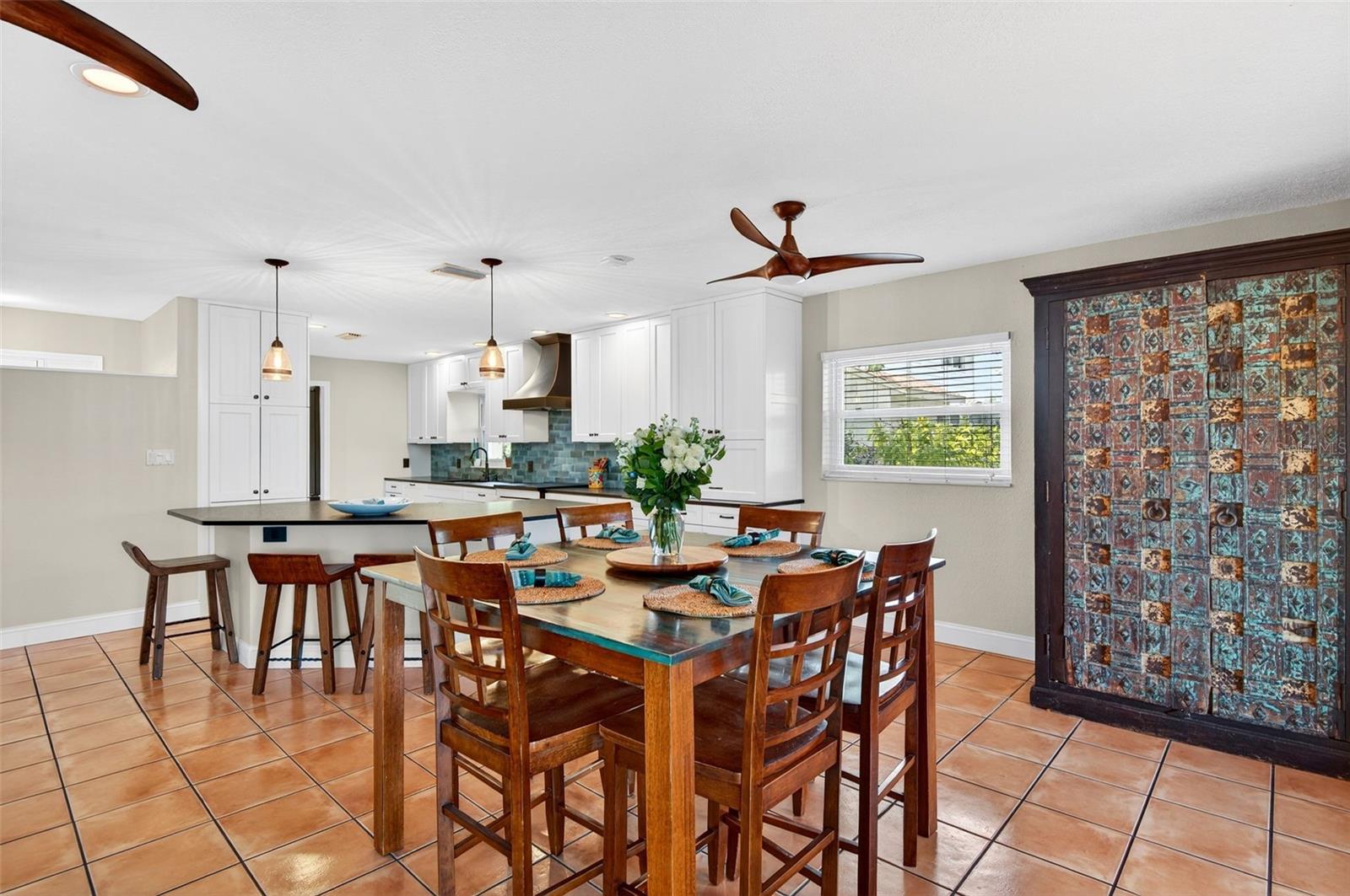 Image 16 of 62 For 4624 Bay Crest Drive