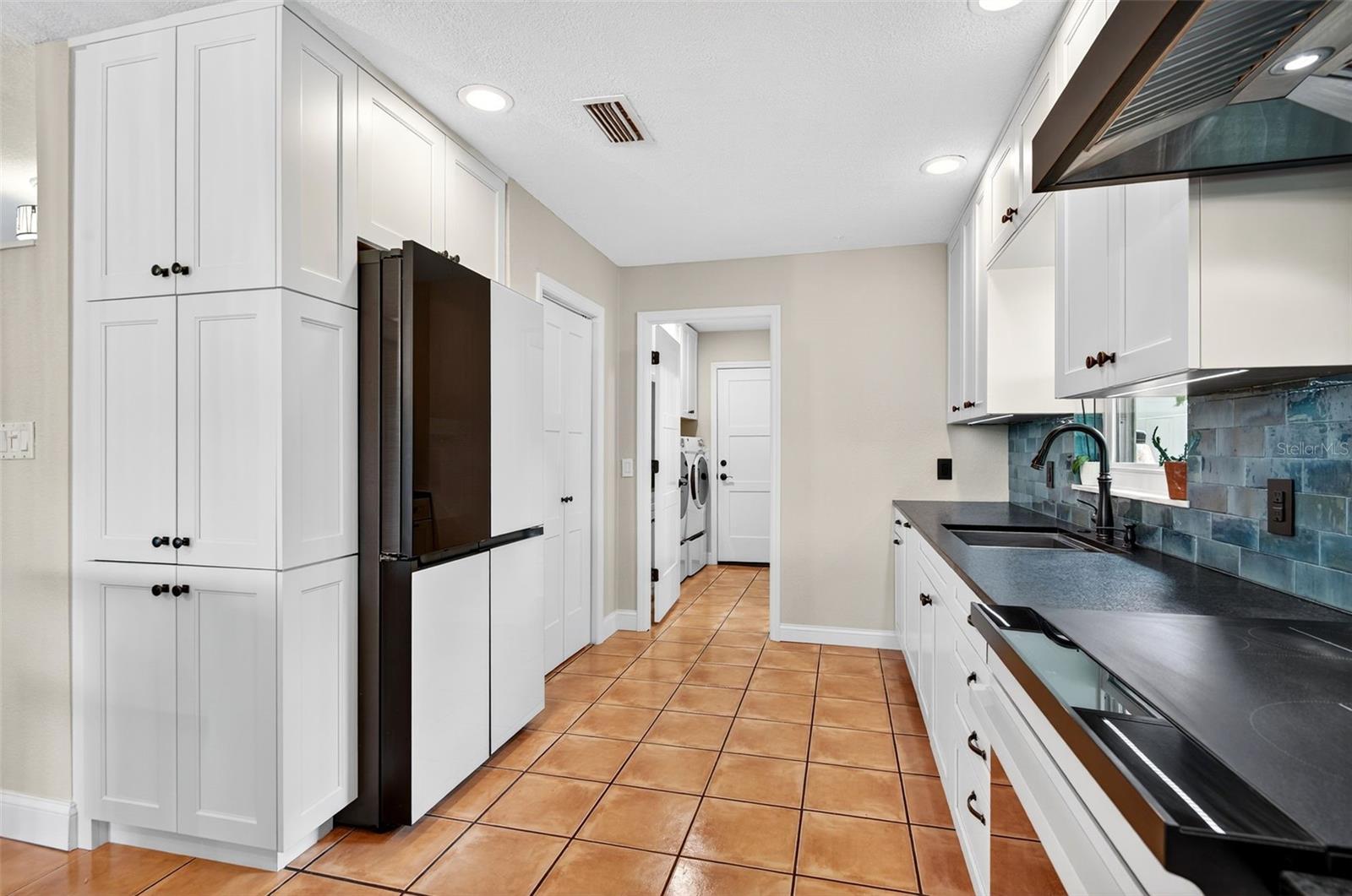 Image 25 of 62 For 4624 Bay Crest Drive