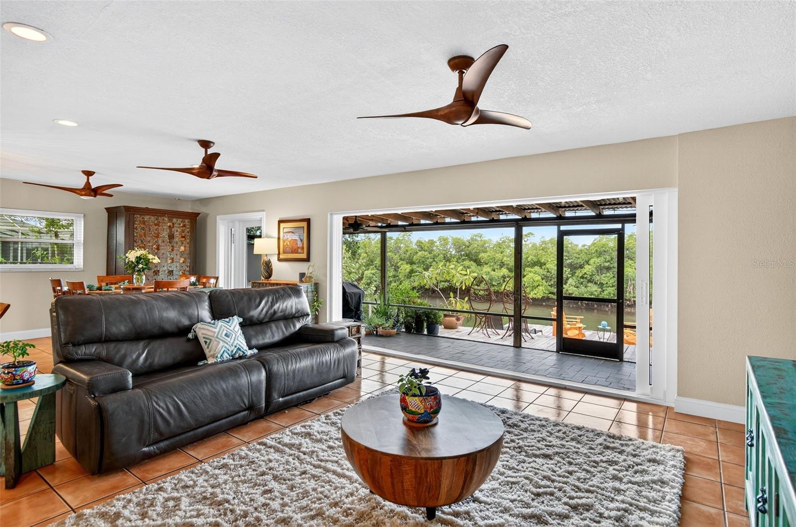 Image 7 of 62 For 4624 Bay Crest Drive