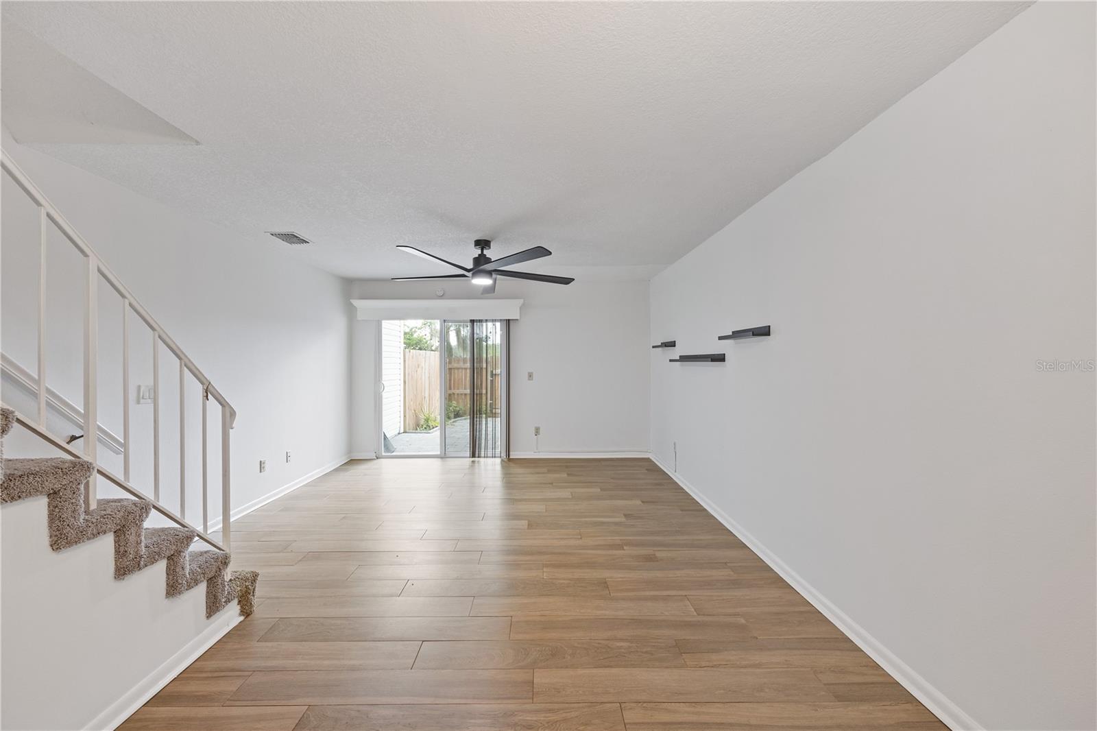 Image 16 of 35 For 11305 Grandville Drive