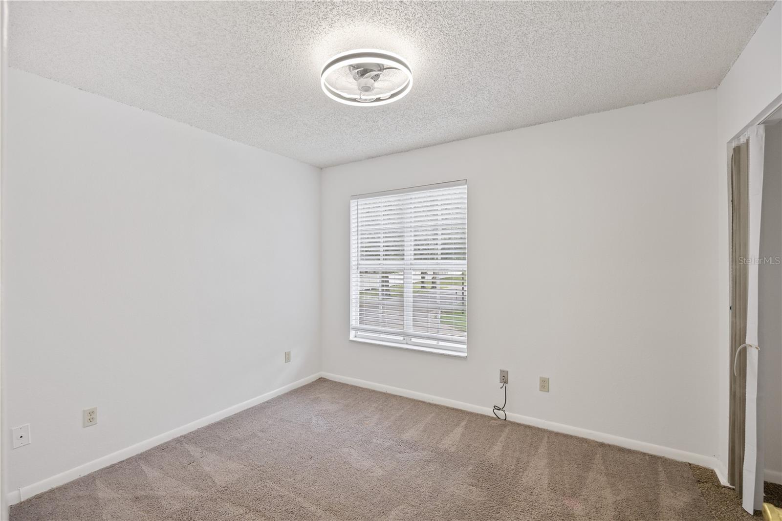 Image 23 of 35 For 11305 Grandville Drive