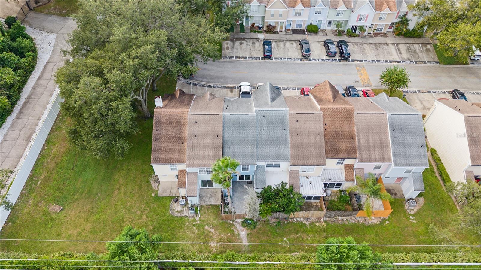 Image 5 of 35 For 11305 Grandville Drive