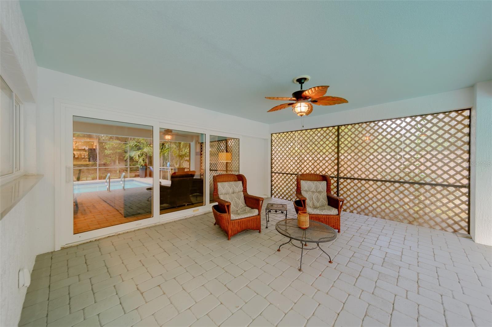 Image 57 of 86 For 214 Sheffield Circle E