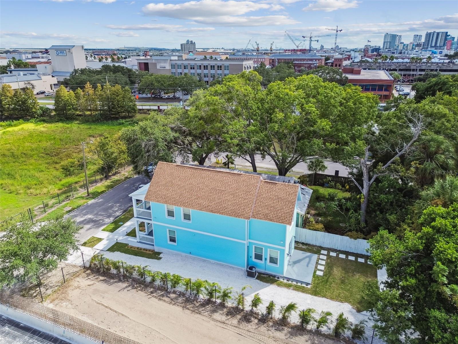 Image 41 of 45 For 2308 13th Street