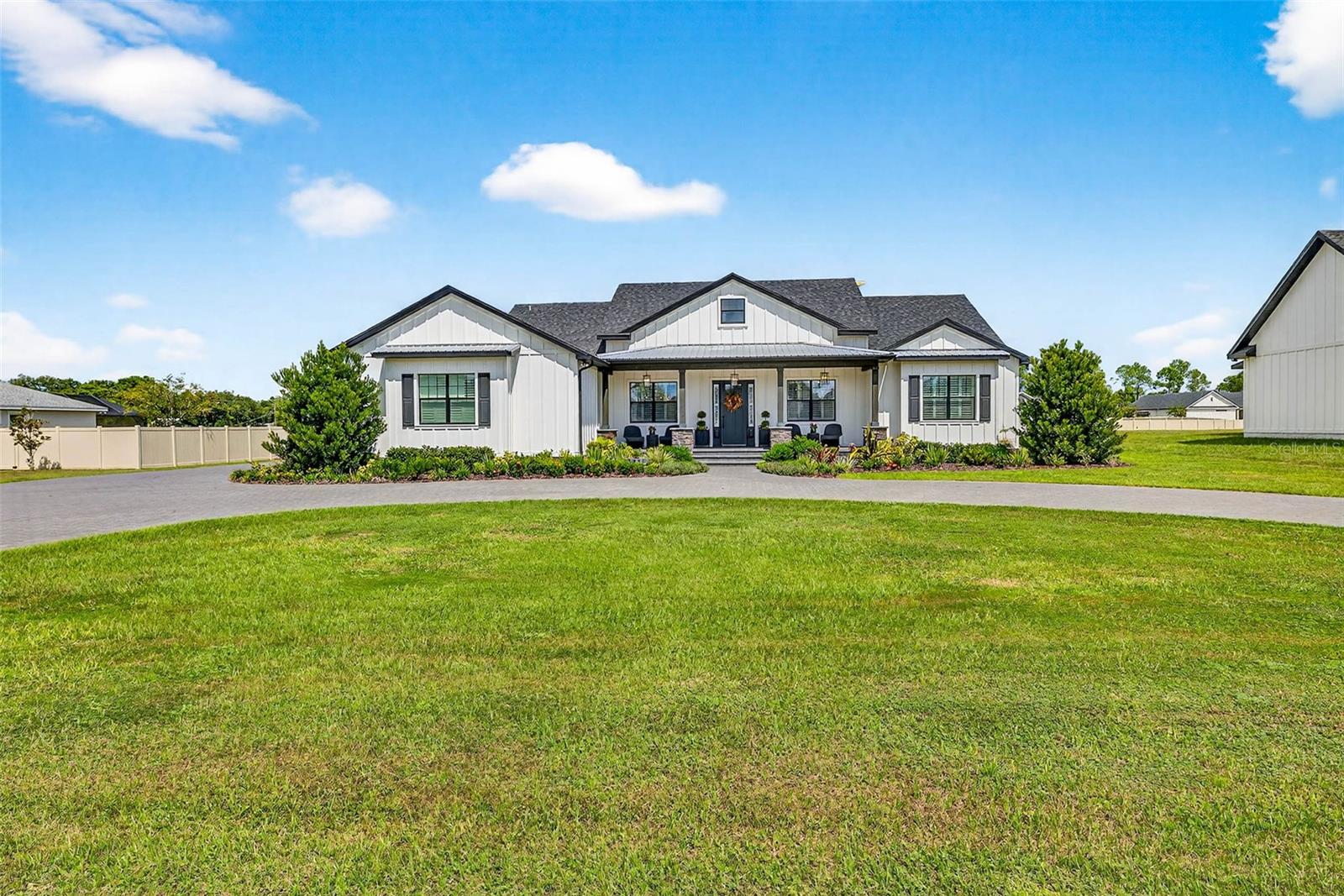 Image 4 of 87 For 32831 3rd Ave