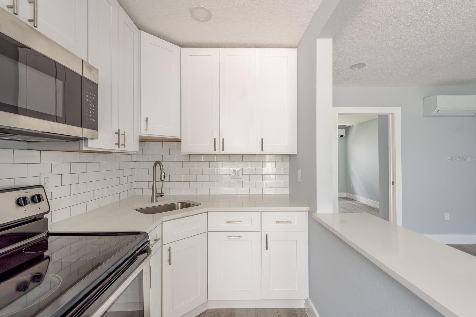 Image 10 of 34 For 14225 Palm Street 3