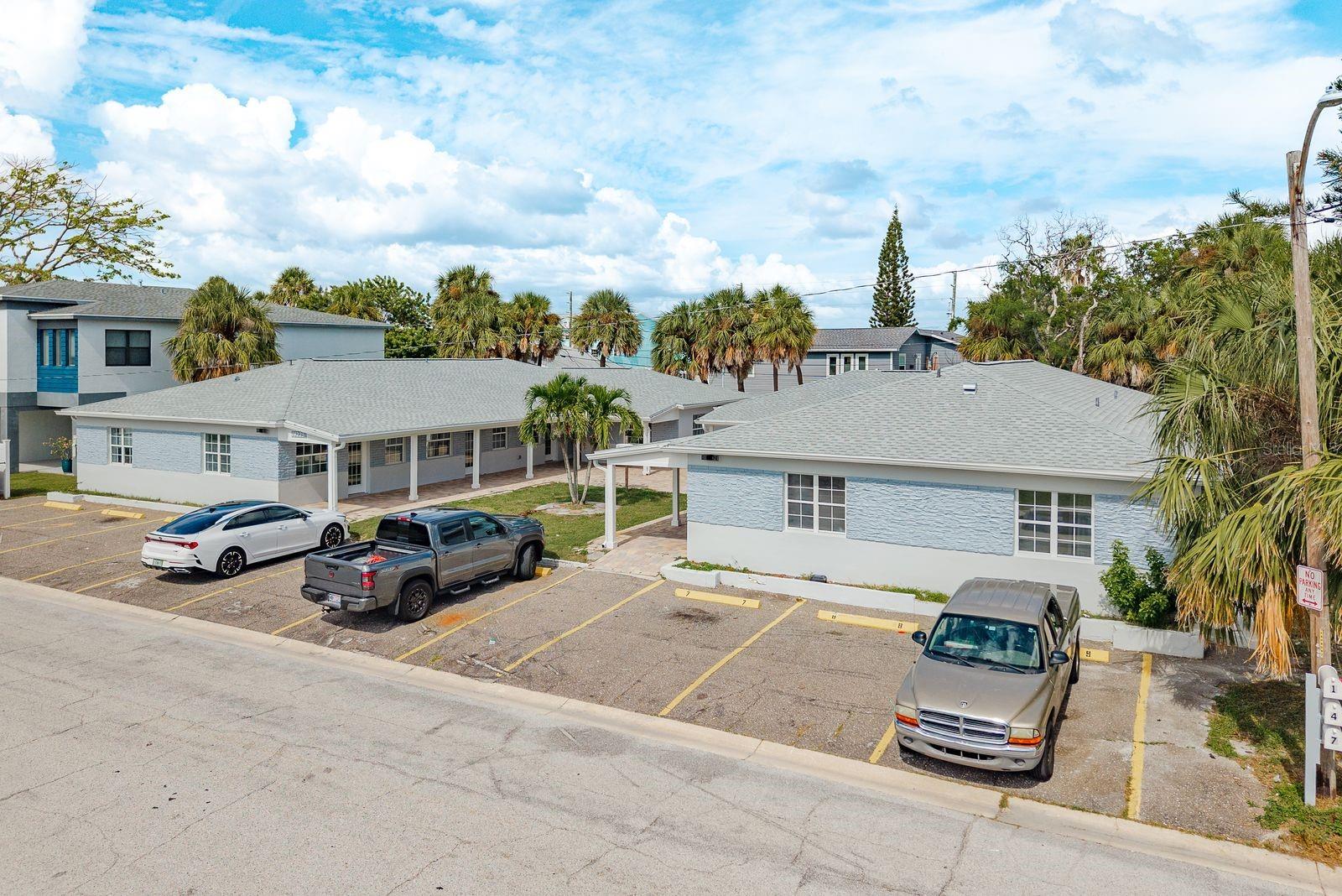 Image 16 of 34 For 14225 Palm Street 3