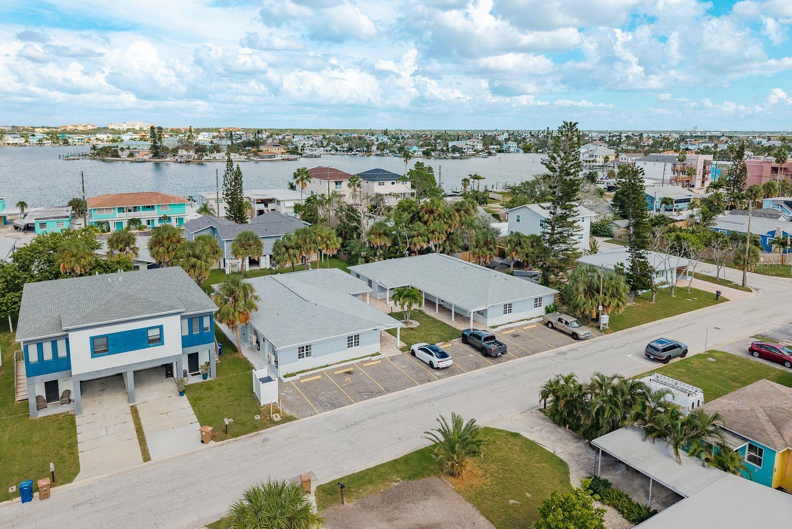 Image 18 of 34 For 14225 Palm Street 3