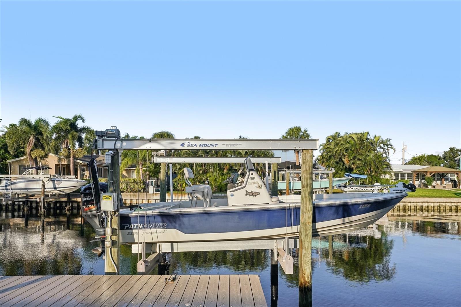 Image 21 of 33 For 3956 Shore Acres Boulevard Ne