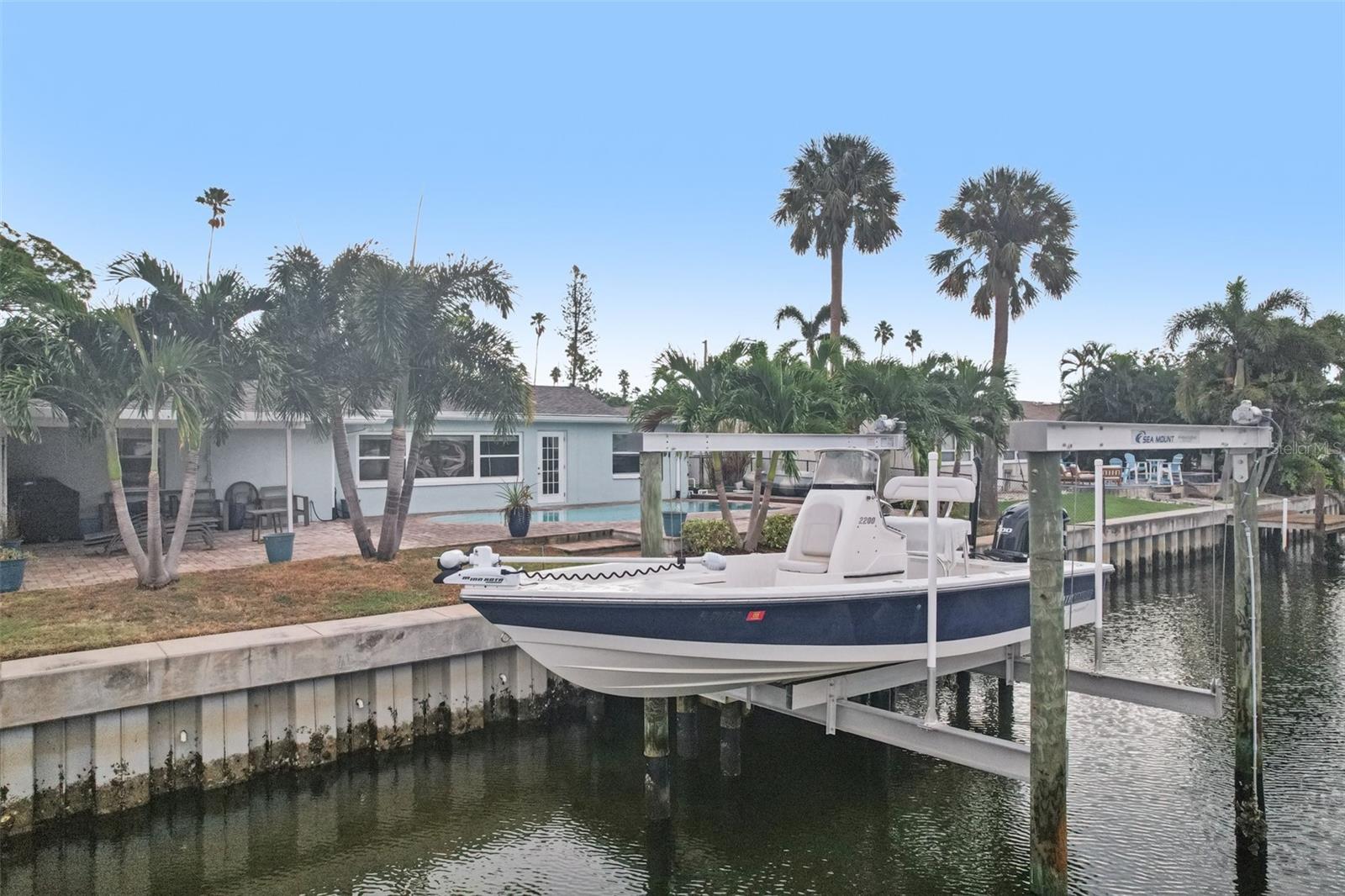 Image 27 of 33 For 3956 Shore Acres Boulevard Ne