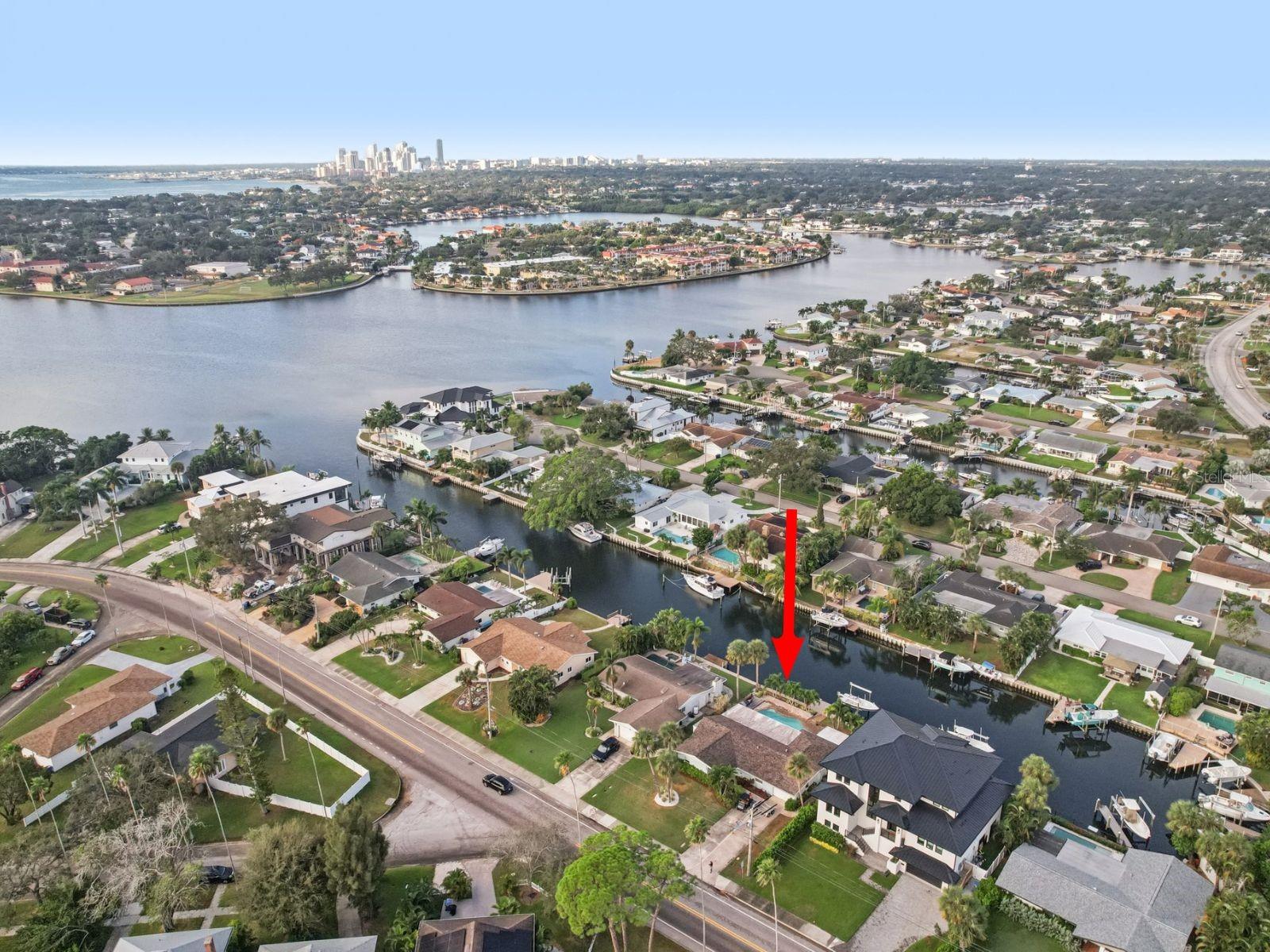 Image 30 of 33 For 3956 Shore Acres Boulevard Ne