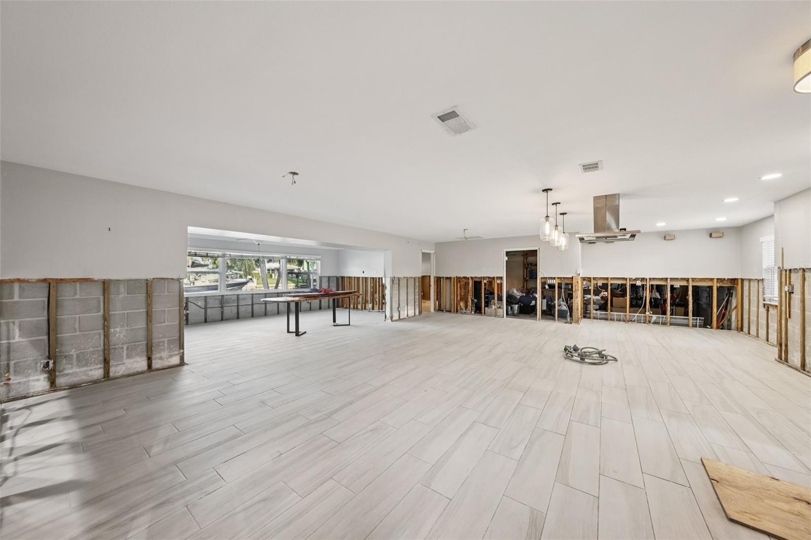 Image 8 of 33 For 3956 Shore Acres Boulevard Ne