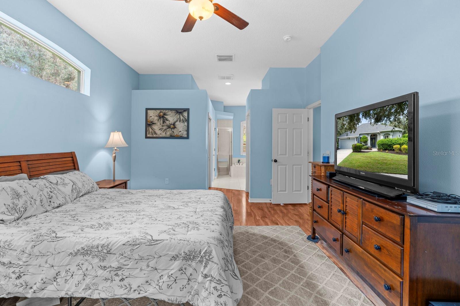 Image 12 of 58 For 12251 Creek Edge Drive
