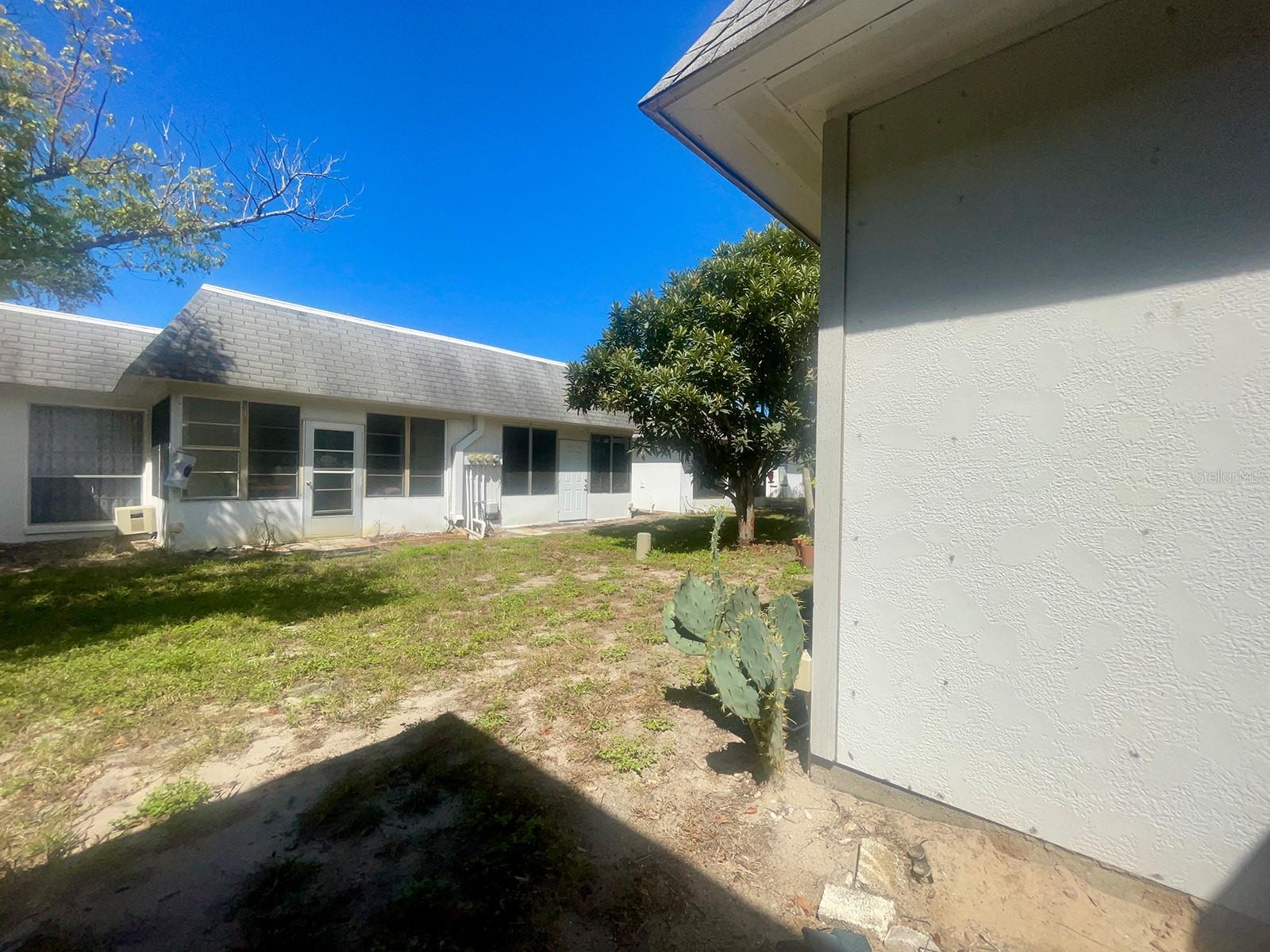 Image 20 of 58 For 4211 Sheldon Place 4211