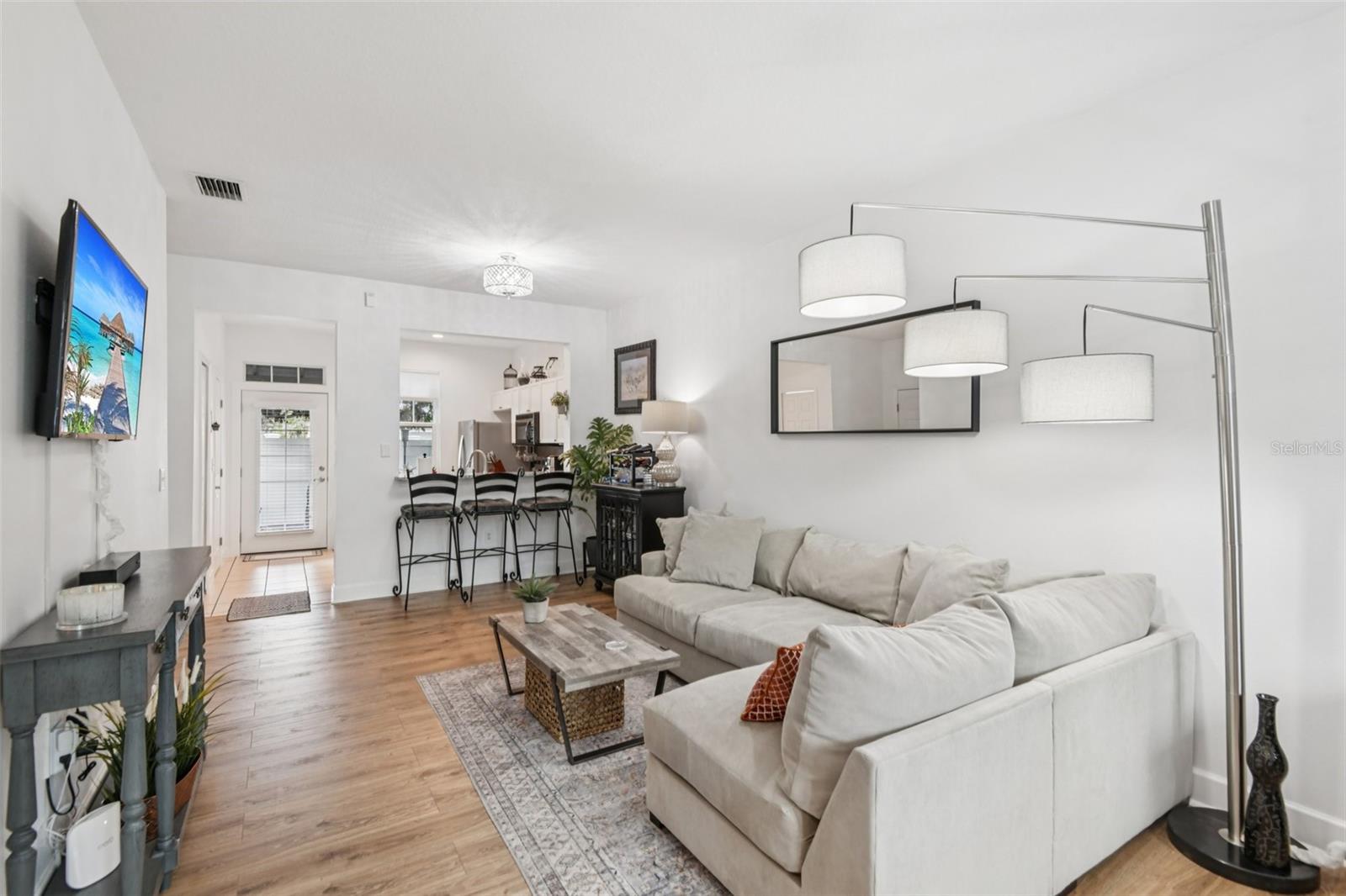 Image 3 of 26 For 4410 Algonkin Court