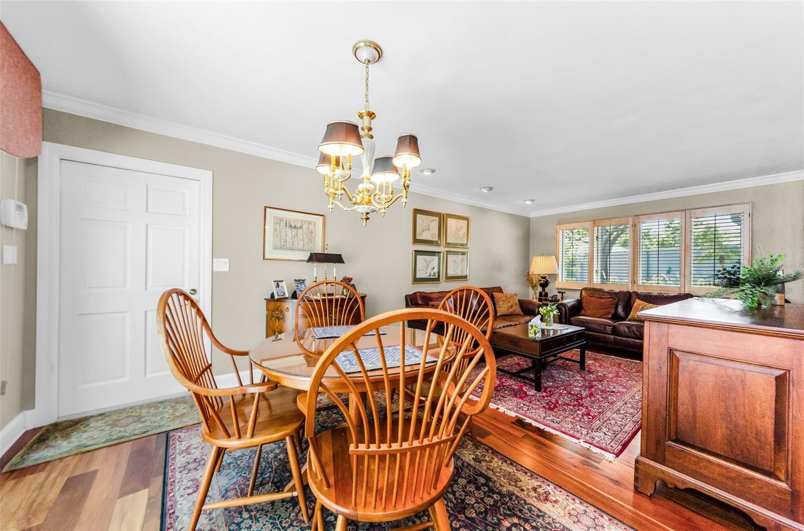 Image 14 of 56 For 10425 Longwood Drive