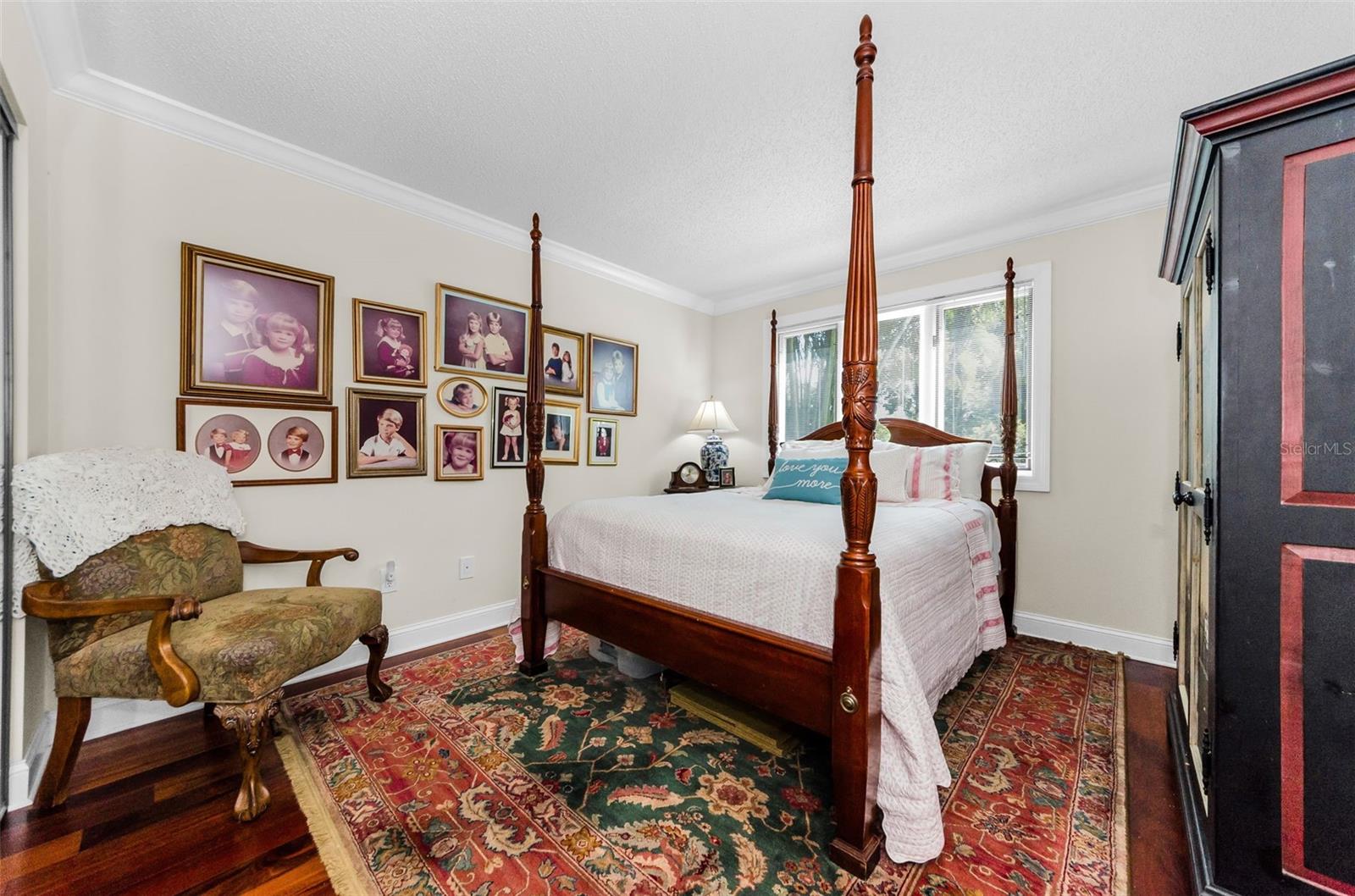 Image 34 of 56 For 10425 Longwood Drive