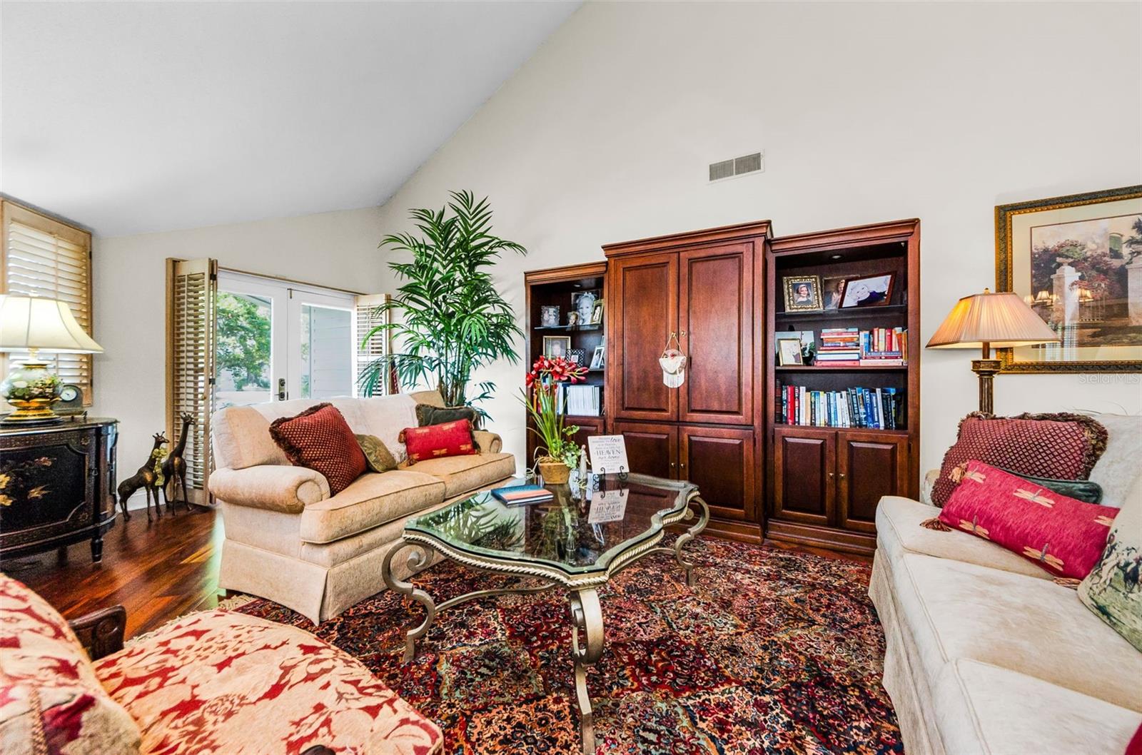 Image 8 of 56 For 10425 Longwood Drive