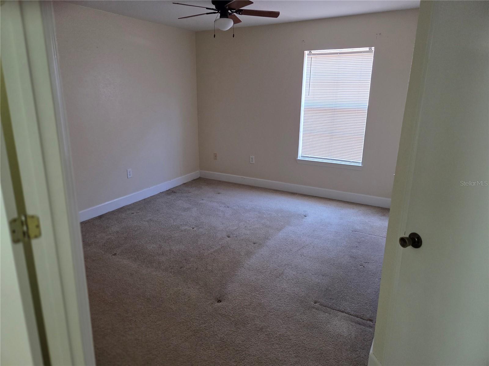 Image 6 of 11 For 8513 Island Breeze Lane 202