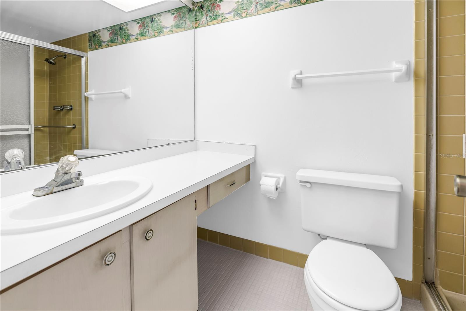 Image 23 of 34 For 4915 Bay Street Ne 222