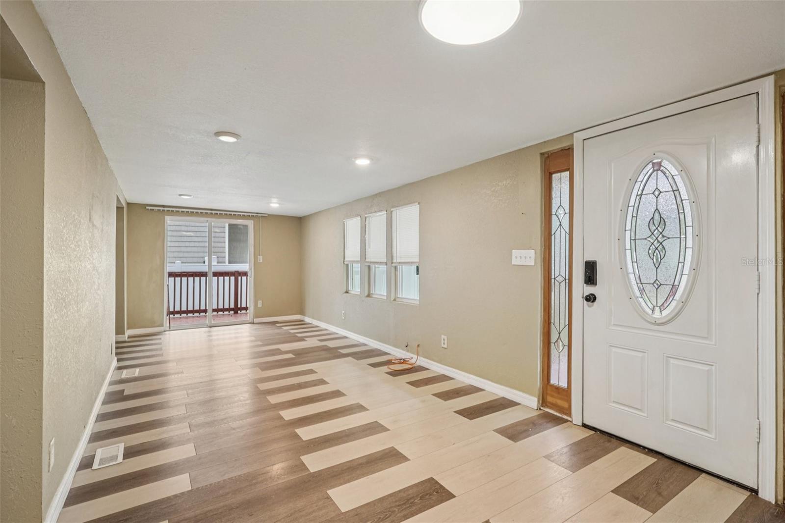 Image 3 of 25 For 19214 Livengood Road