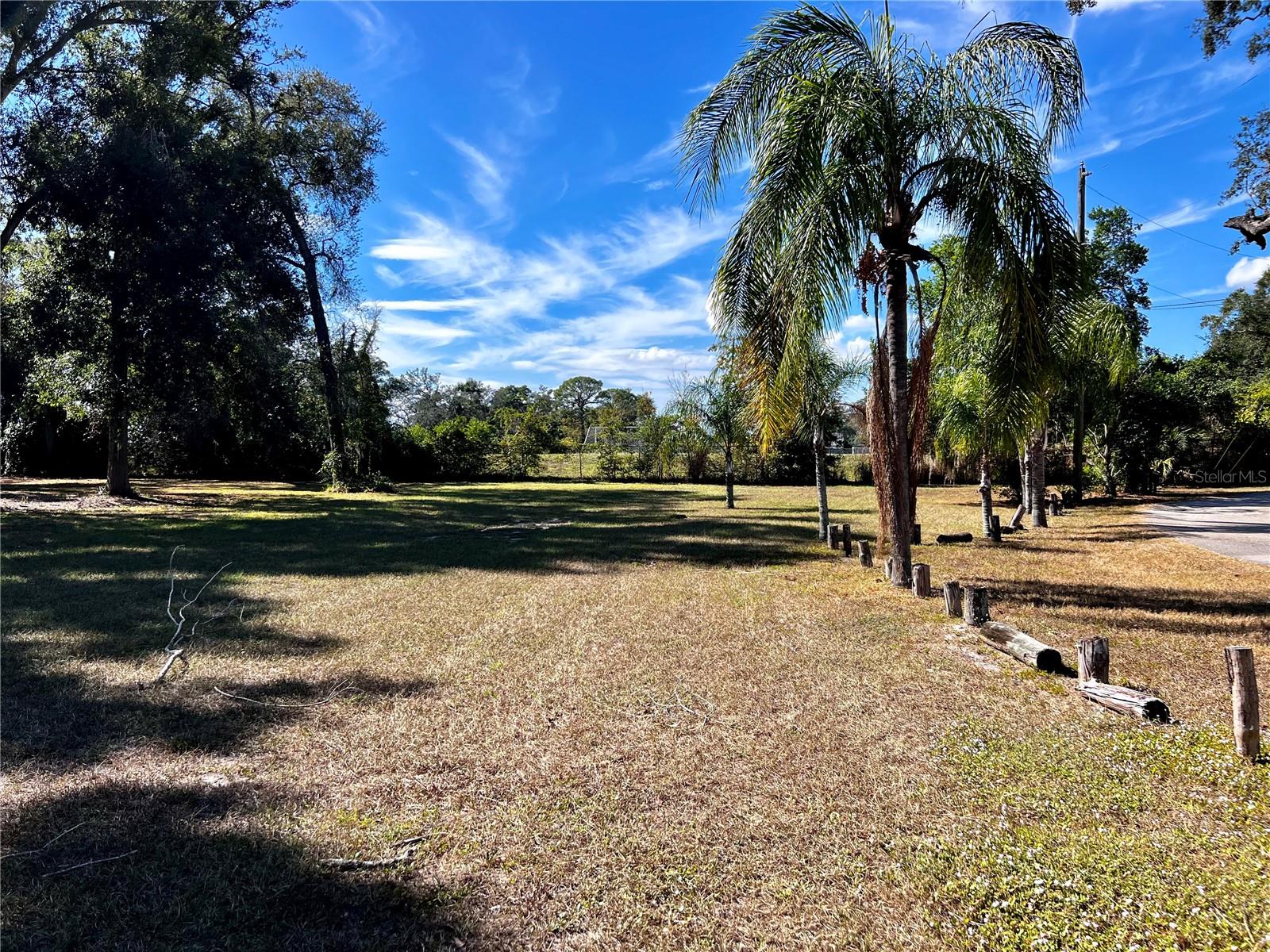 Listing photo id 51 for 5105 45th Street