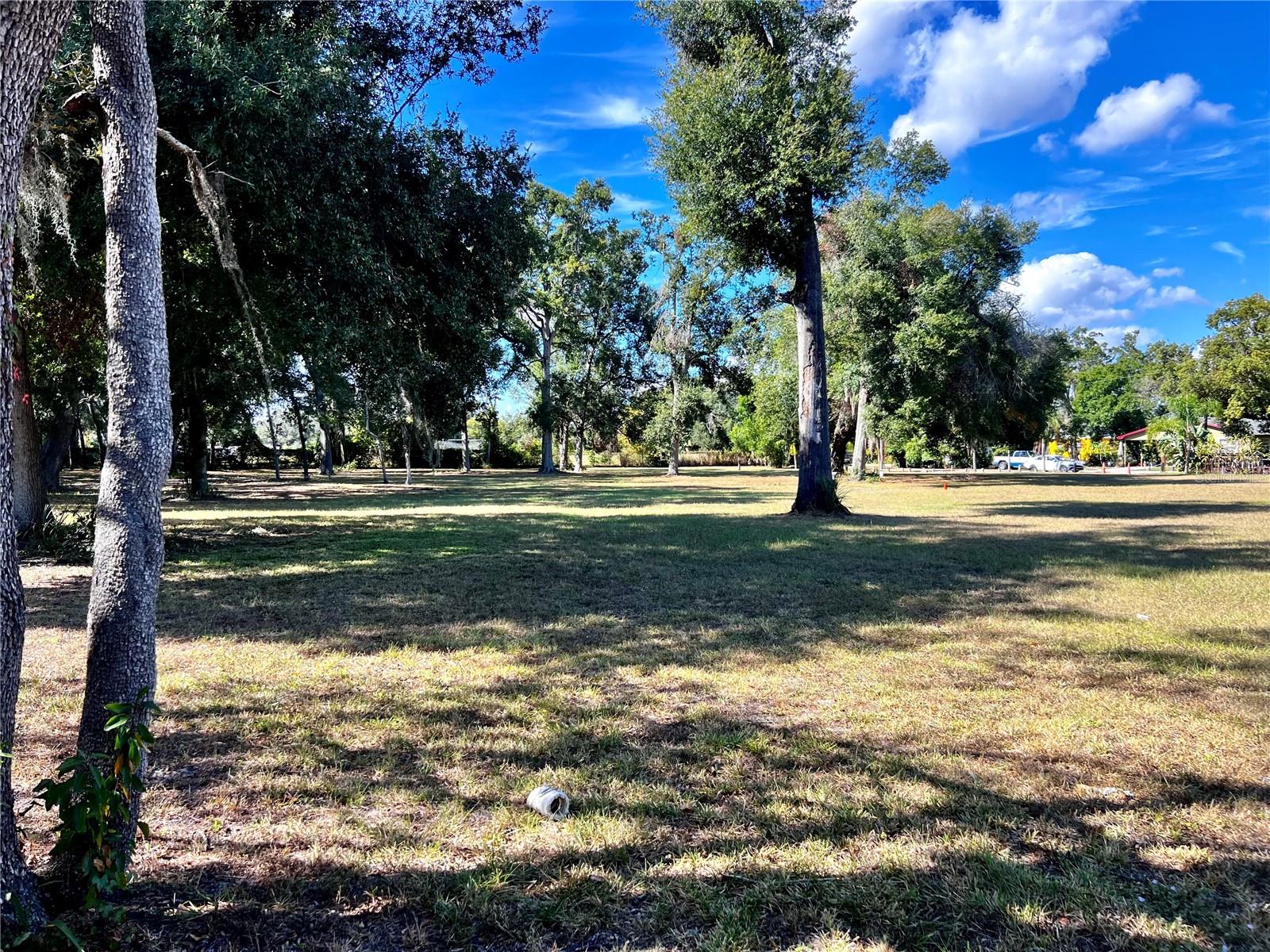 Listing photo id 54 for 5105 45th Street