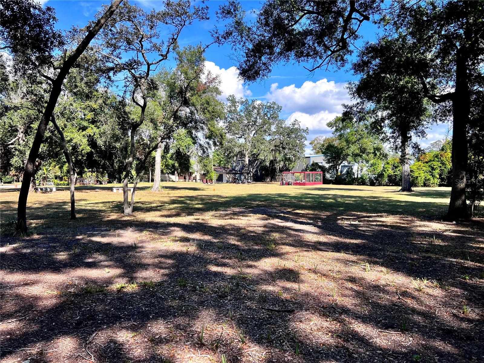 Listing photo id 58 for 5105 45th Street