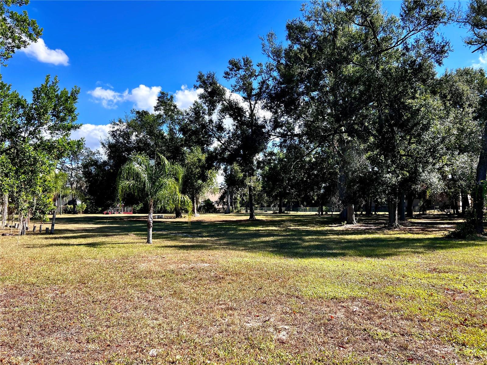 Listing photo id 59 for 5105 45th Street