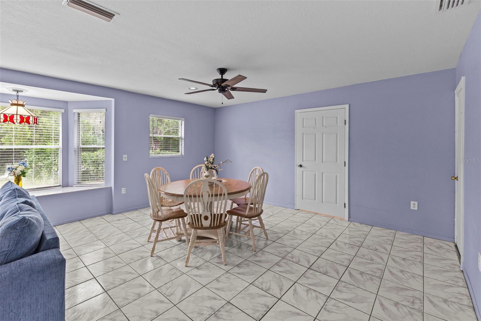 Image 18 of 25 For 12818 Willowdale Way