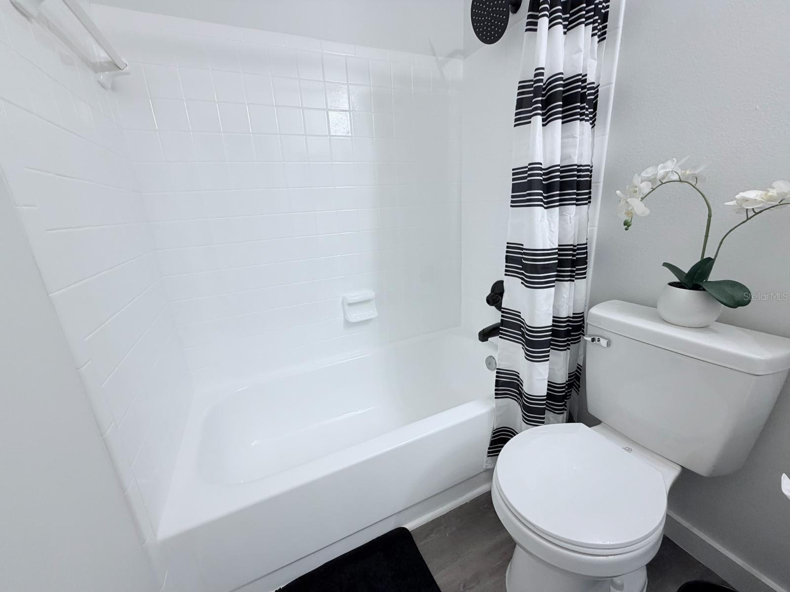 Image 21 of 27 For 12329 Witheridge Drive