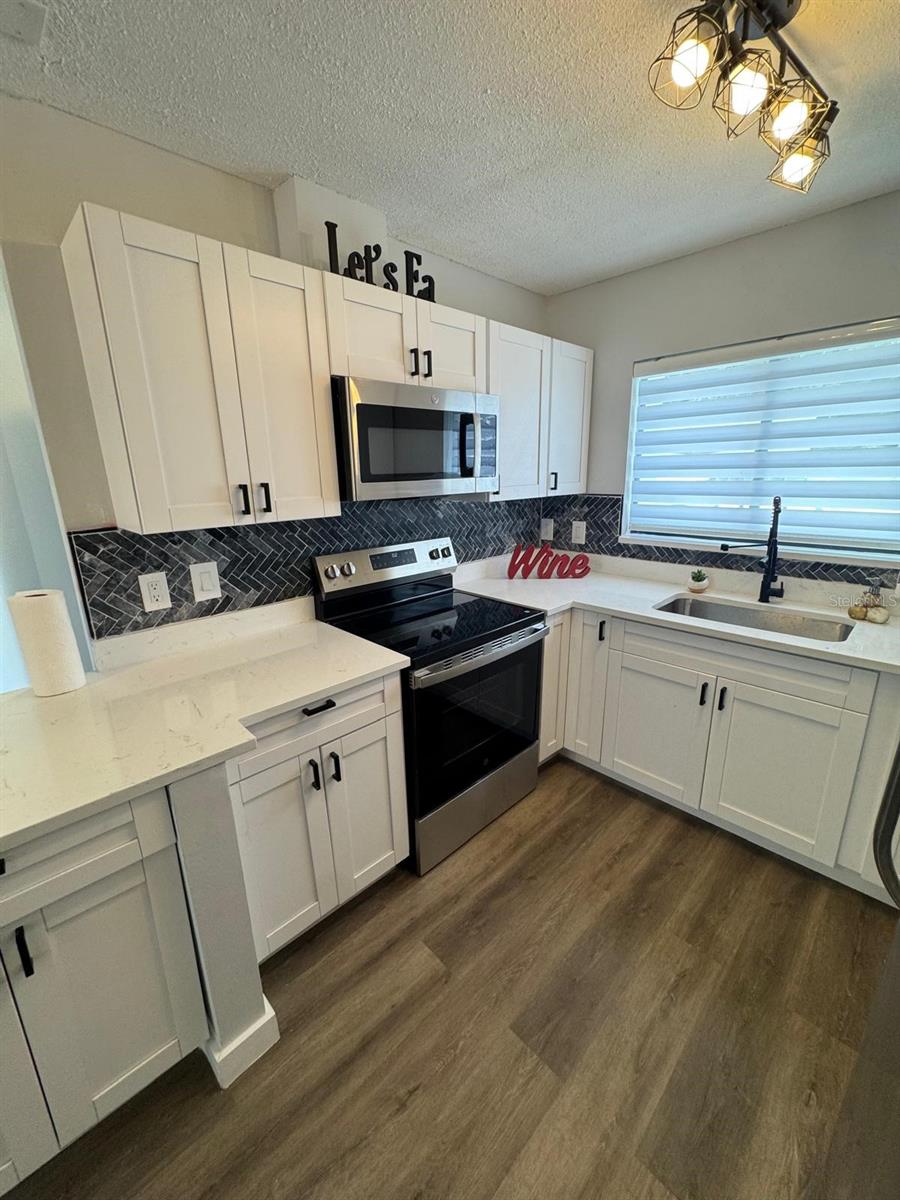 Image 5 of 16 For 12329 Witheridge Drive