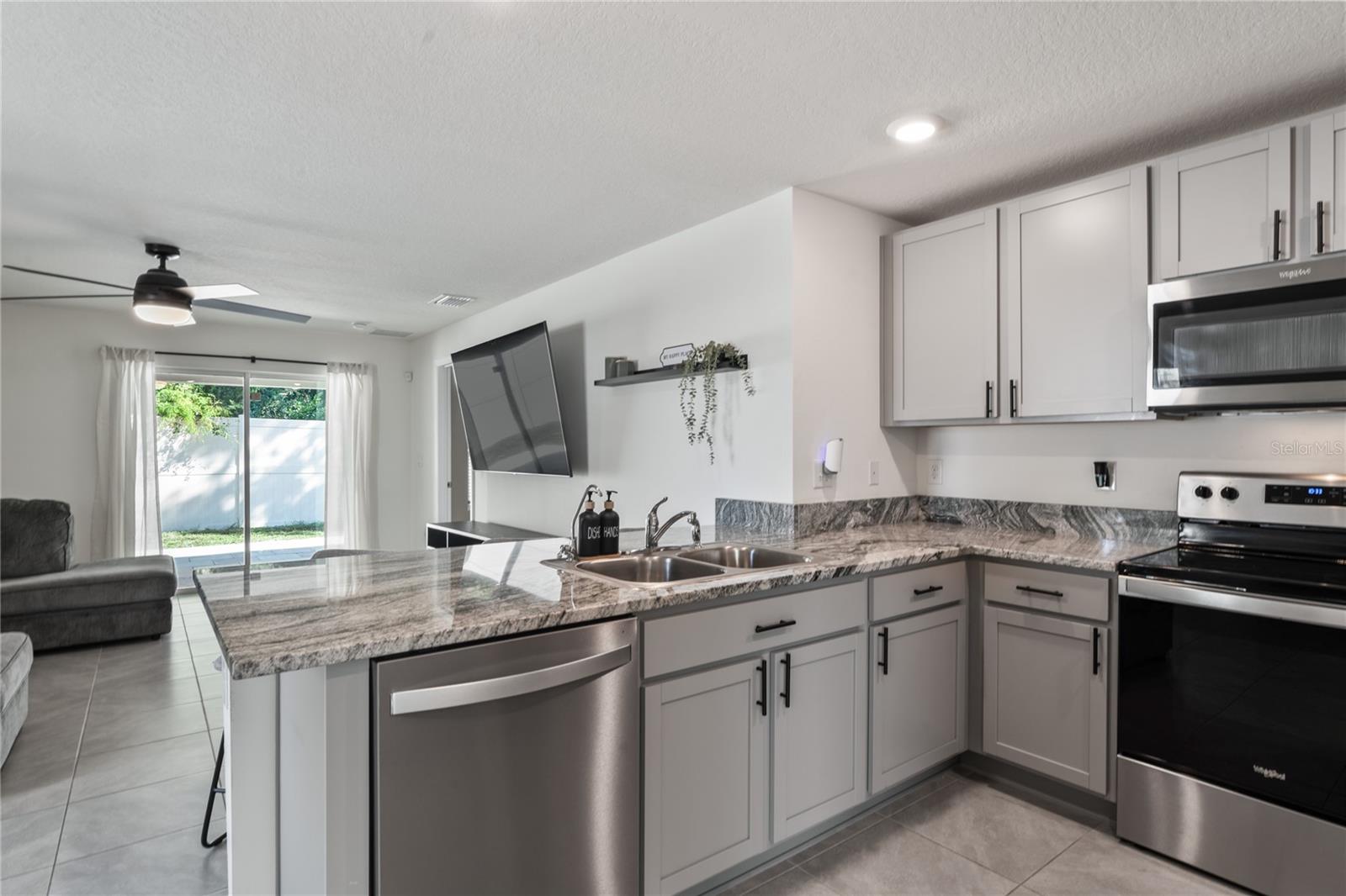 Image 10 of 40 For 37209 Kings Crown Drive