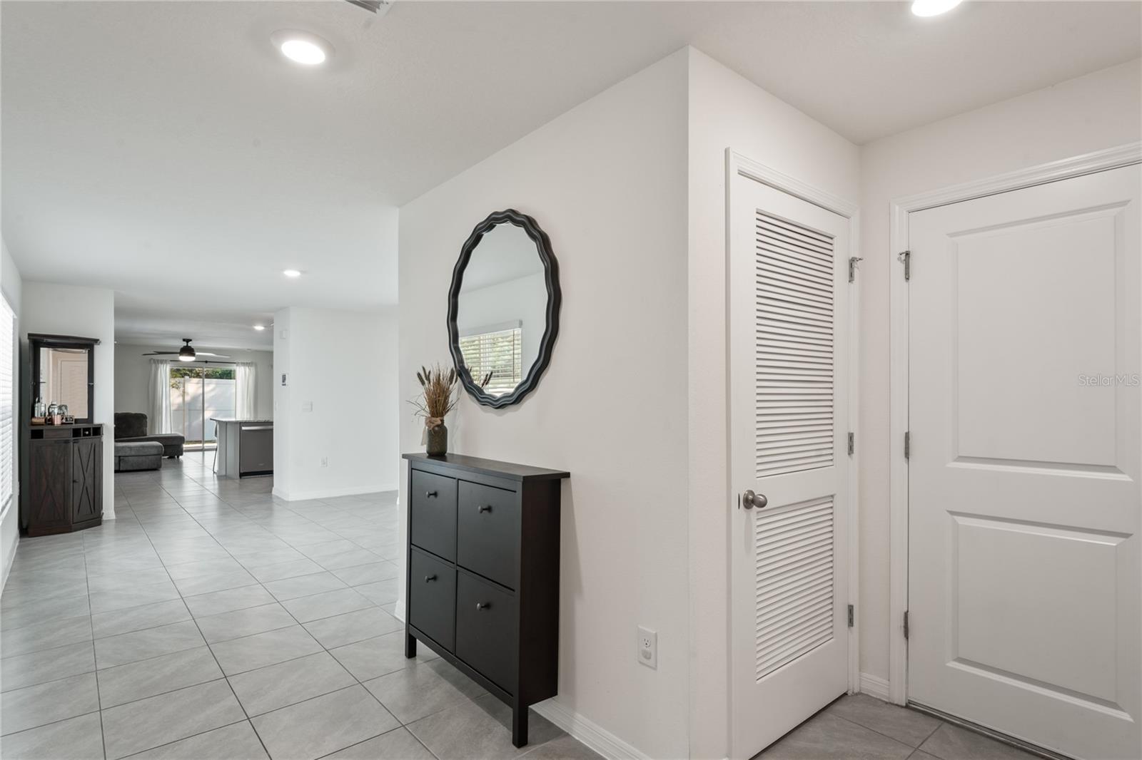 Image 4 of 40 For 37209 Kings Crown Drive