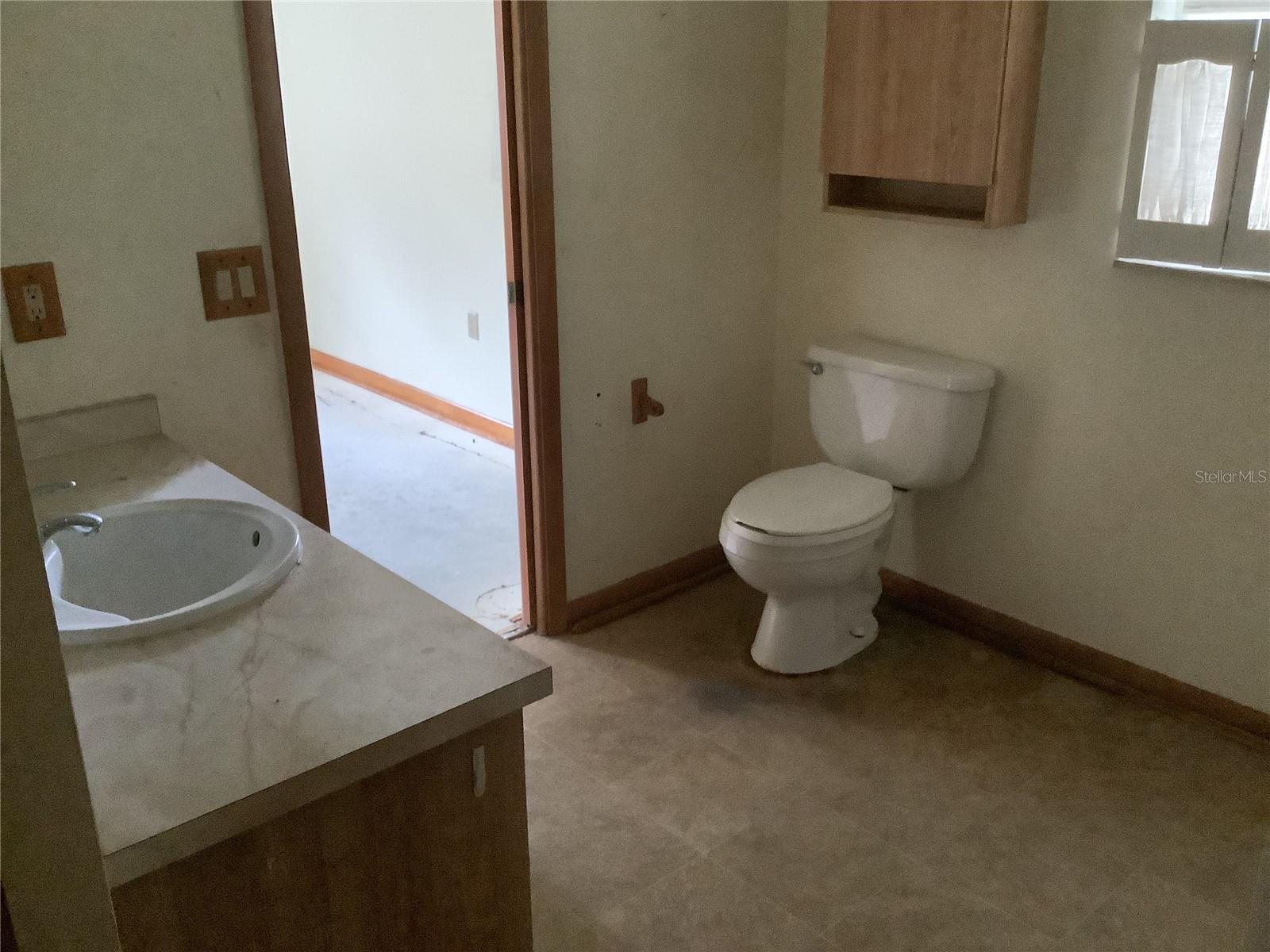 Image 11 of 31 For 7046 Windmere Road