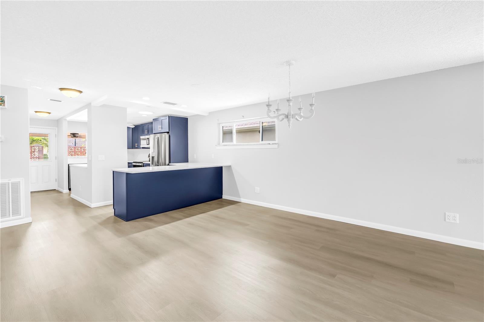 Image 27 of 97 For 433 Boca Ciega Point Boulevard S 1012