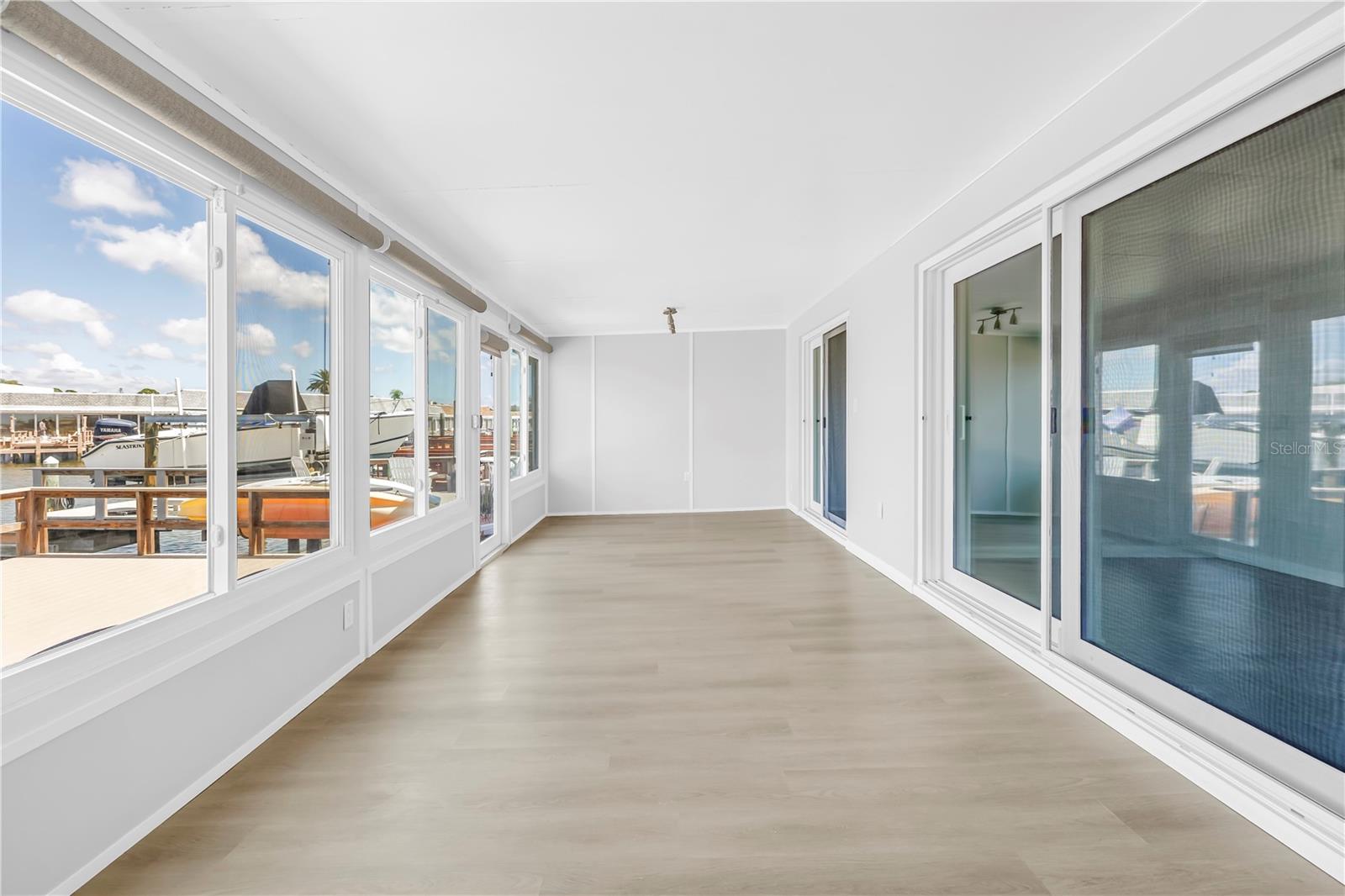Image 37 of 97 For 433 Boca Ciega Point Boulevard S 1012