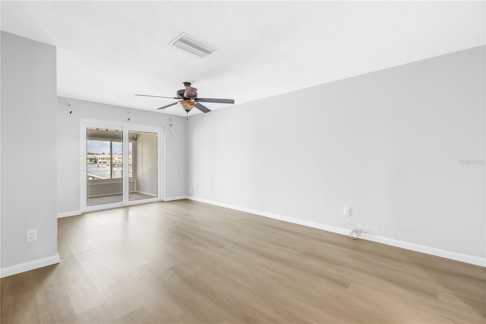Image 42 of 97 For 433 Boca Ciega Point Boulevard S 1012