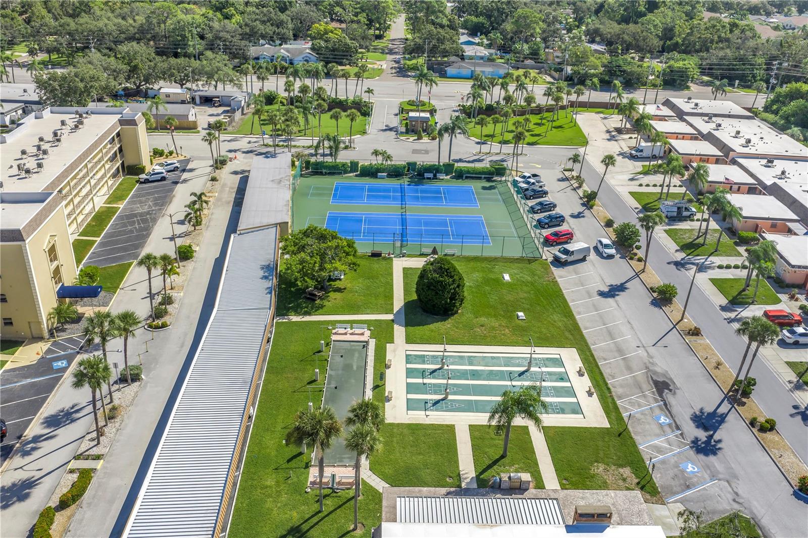 Image 63 of 97 For 433 Boca Ciega Point Boulevard S 1012