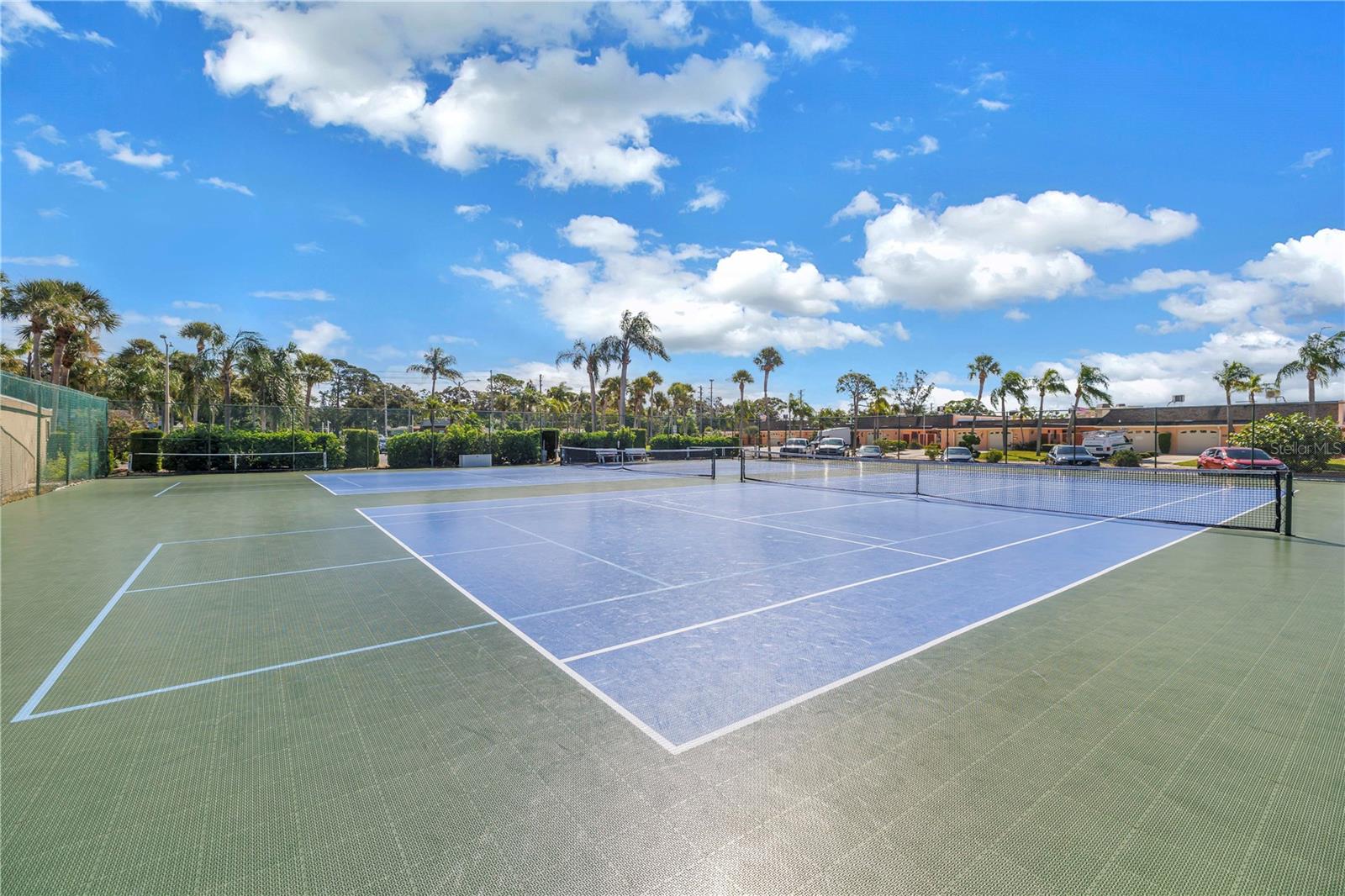 Image 66 of 97 For 433 Boca Ciega Point Boulevard S 1012