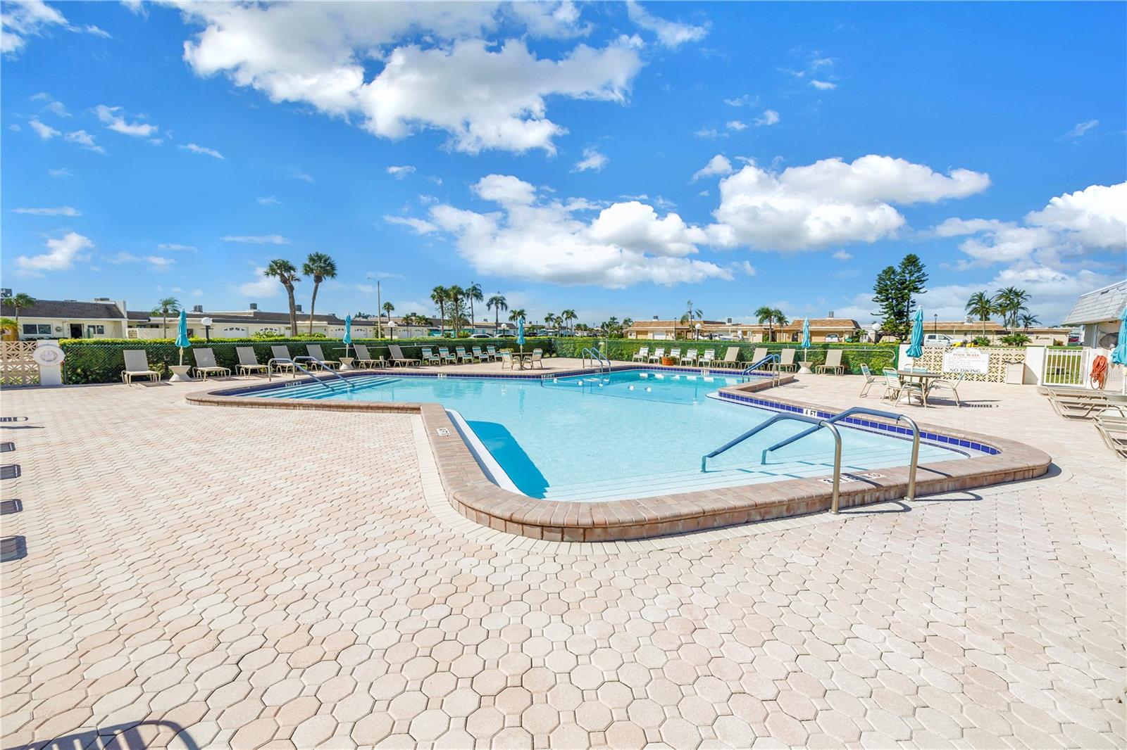 Image 67 of 97 For 433 Boca Ciega Point Boulevard S 1012